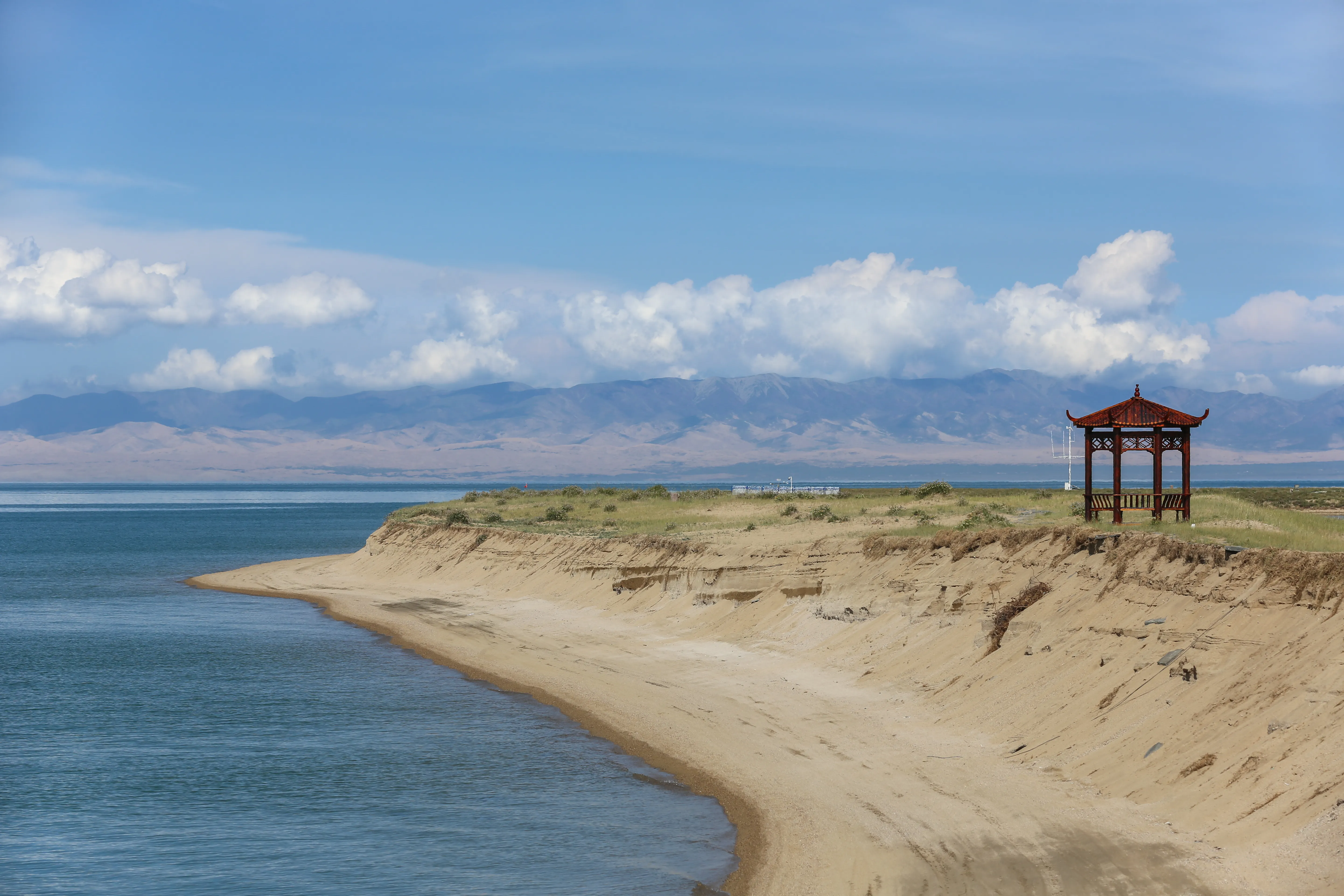 供徒步休息的小亭子