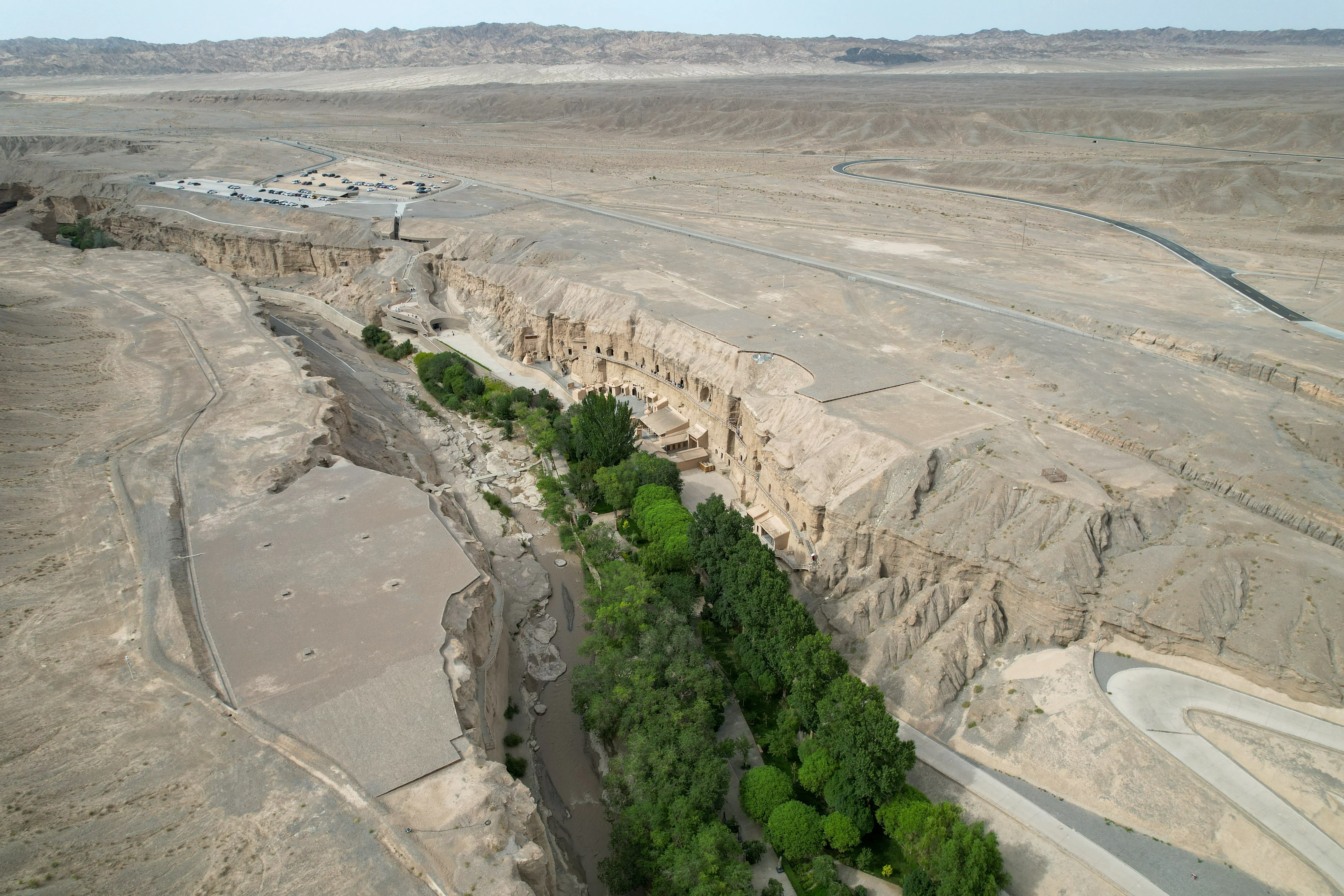 航拍榆林窟峡谷