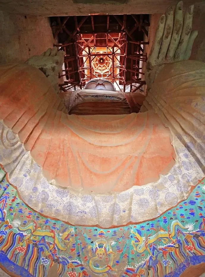 096 窟大佛 图源 新浪微博用户 3813237959