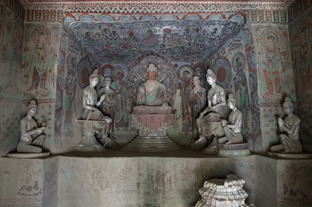 328 窟 图源 敦煌研究院