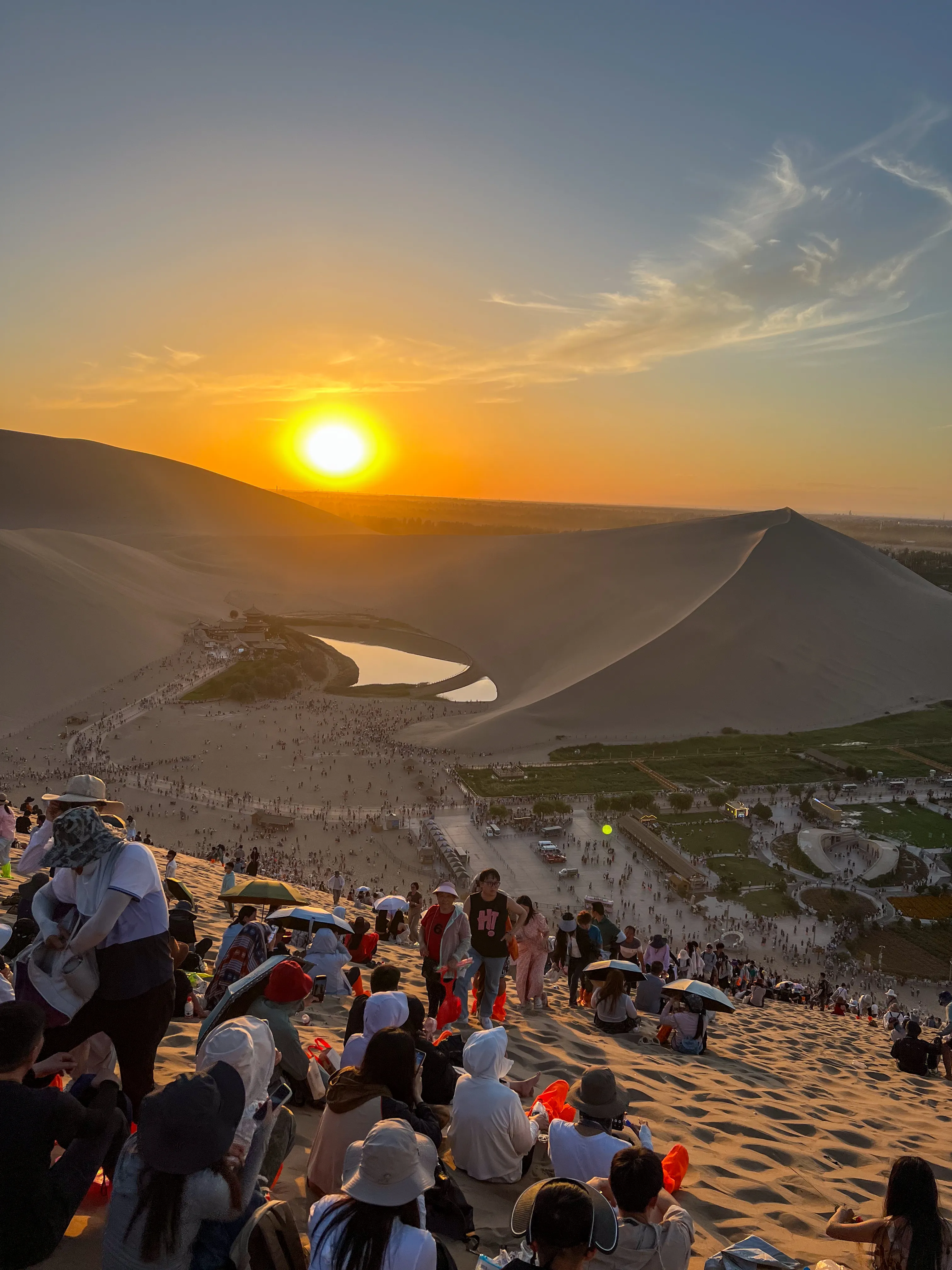 登顶后所摄来时方向